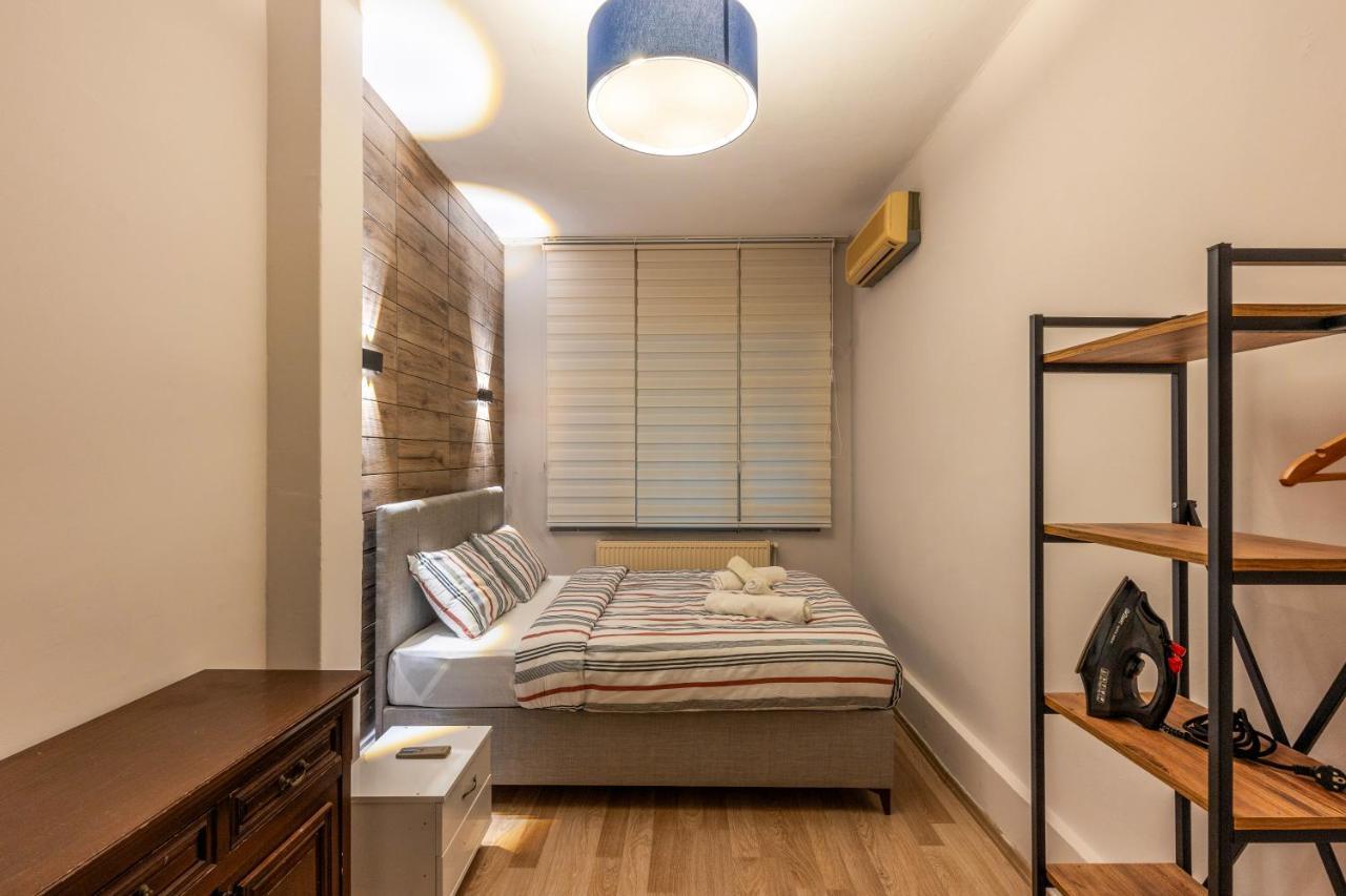 In The Center Of Taksim And Galataport 2 Bedrooms And 1 Living In * Стамбул